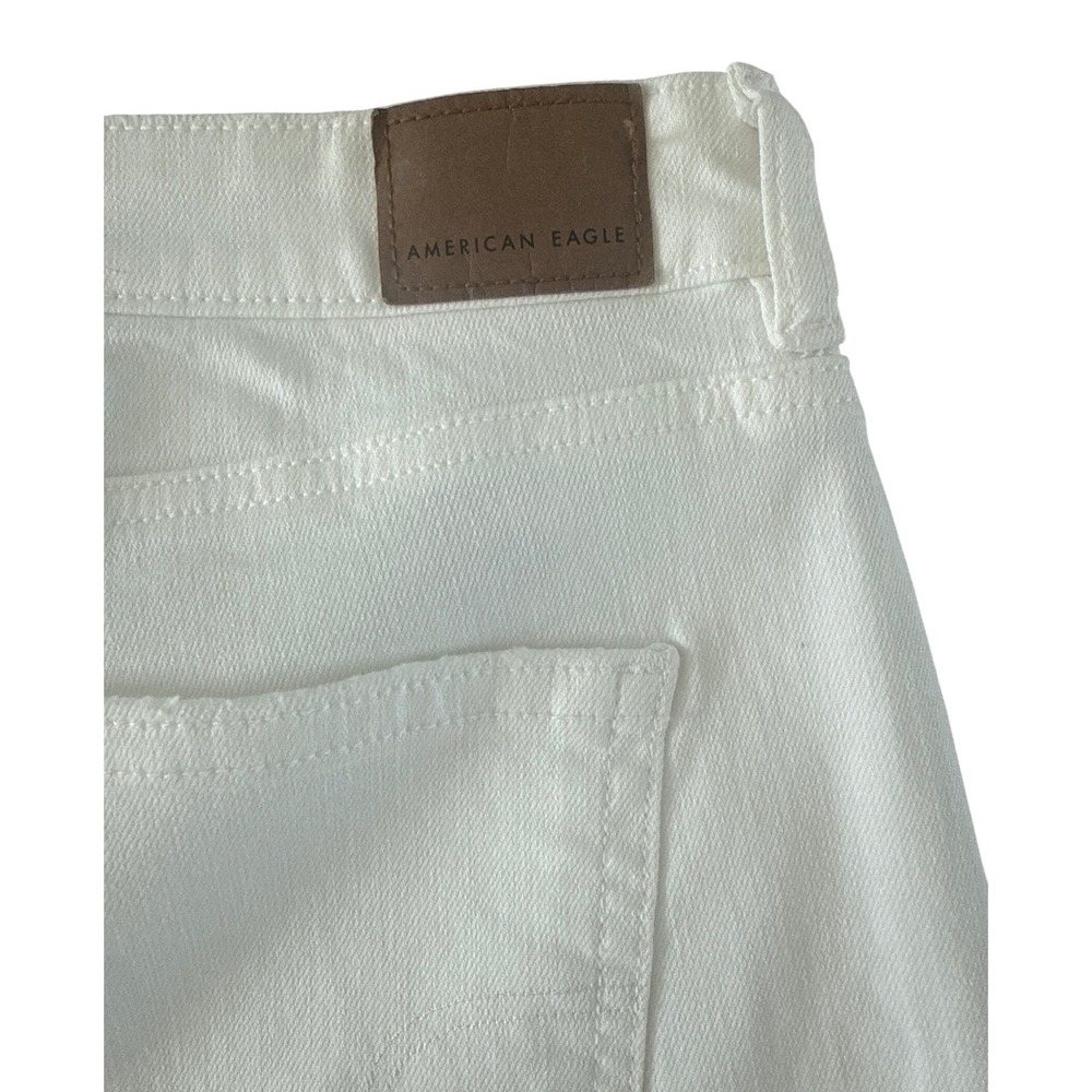 American Eagle Mom Straight Jeans Womens 14 Bright White Distressed‎ NWOT - Picture 12 of 12